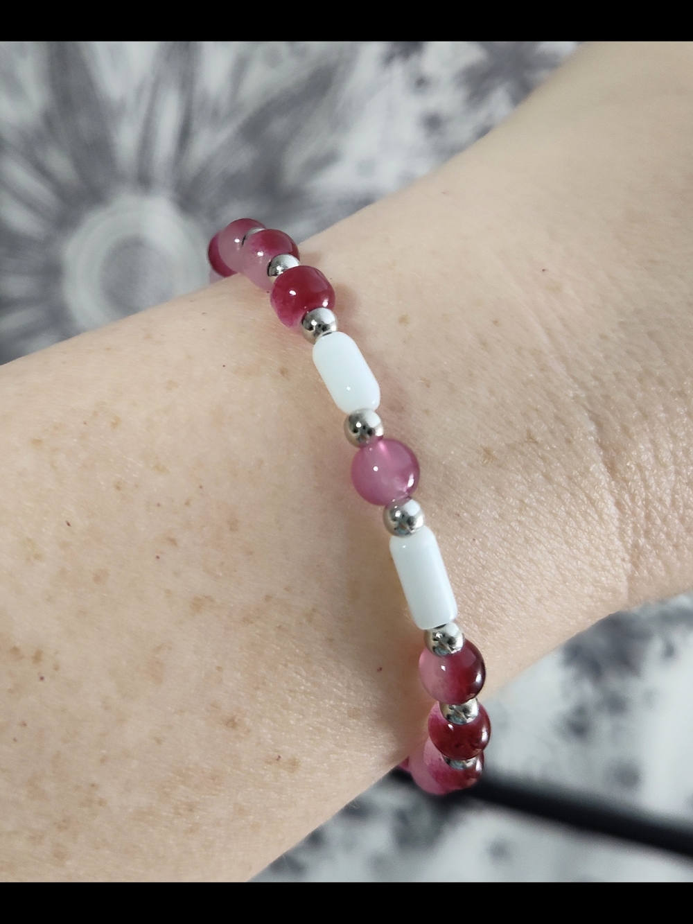 Red And Pink Beaded Stretch Bracelet with White Accent Beads